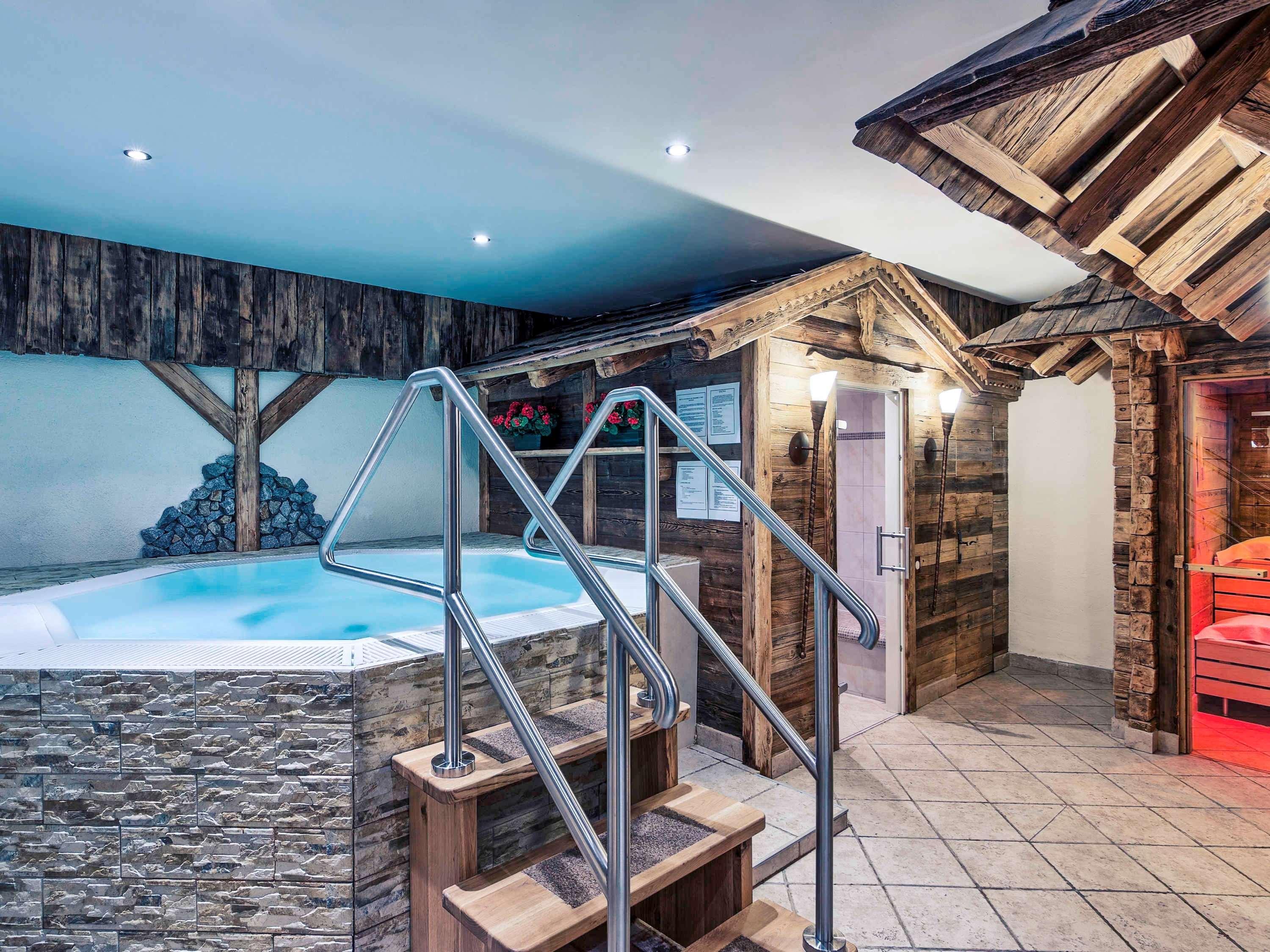 Mercure Sighisoara Binderbubi Hotel & Spa Exterior foto