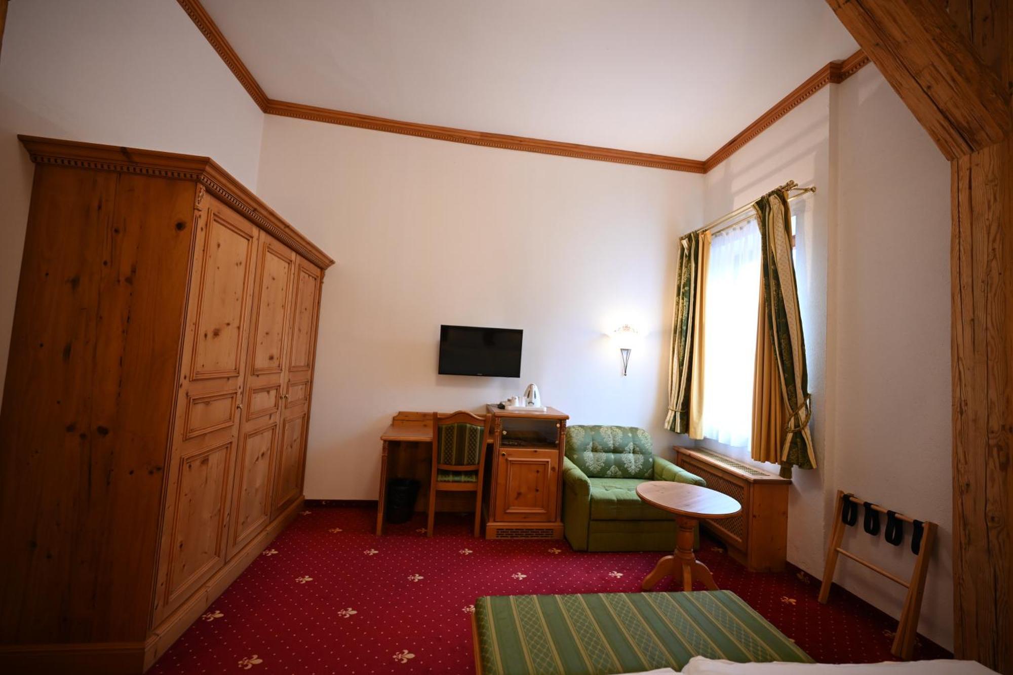 Mercure Sighisoara Binderbubi Hotel & Spa Exterior foto