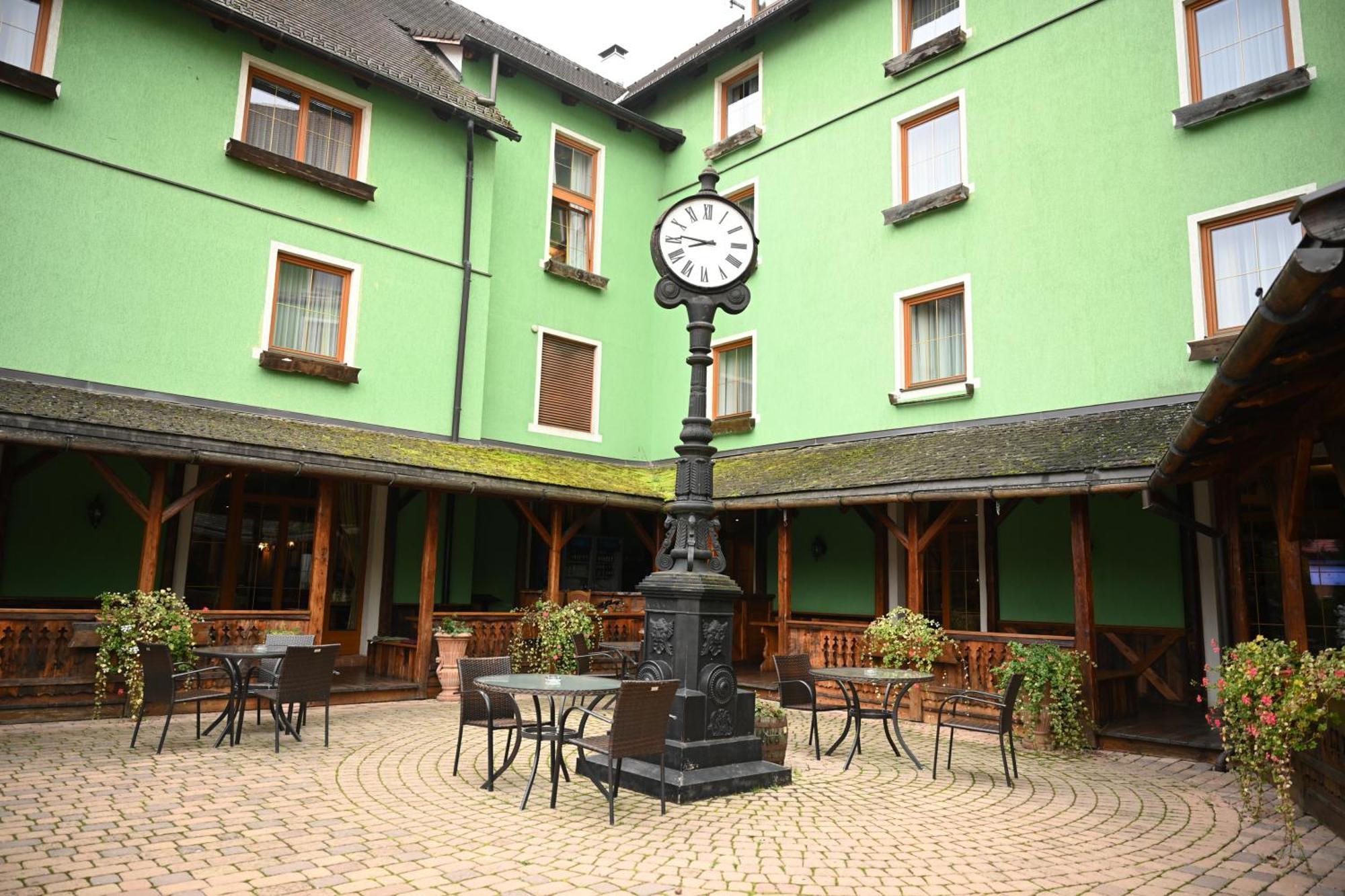 Mercure Sighisoara Binderbubi Hotel & Spa Exterior foto